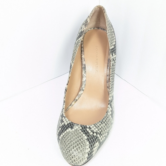 Banana republic leather snake skin pattern heels - Picture 8 of 16